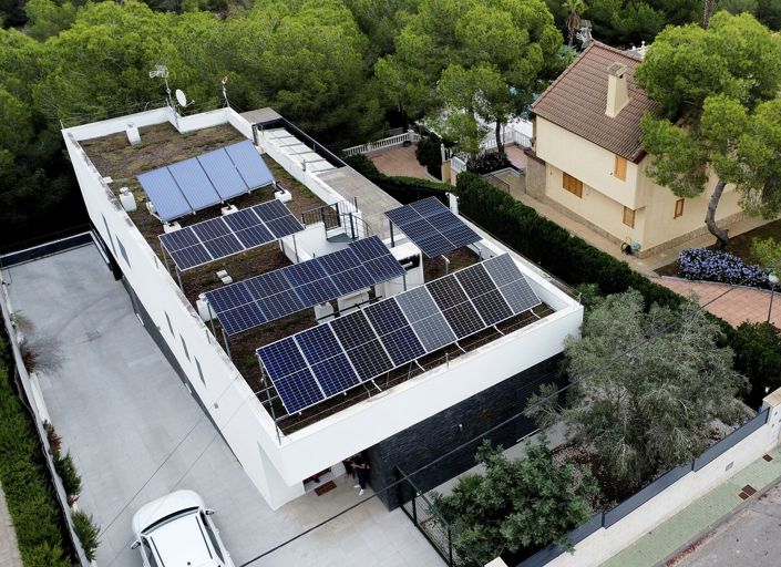 Image No.2-Villa de 4 chambres à vendre à Pinar de Campoverde