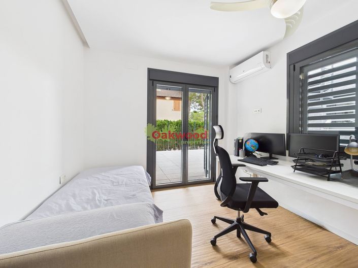 Image No.31-Villa de 4 chambres à vendre à Pinar de Campoverde