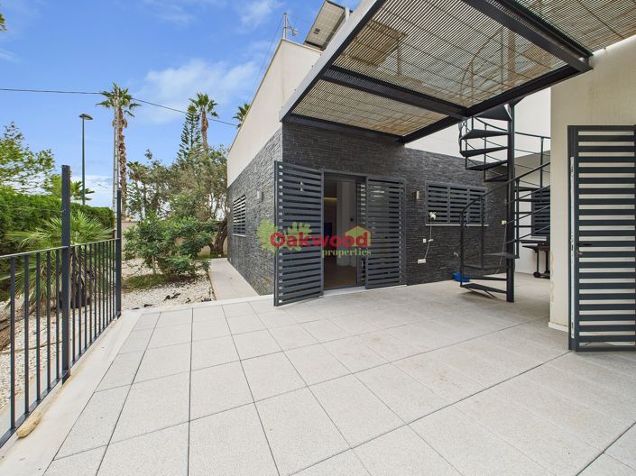 Image No.39-Villa de 4 chambres à vendre à Pinar de Campoverde