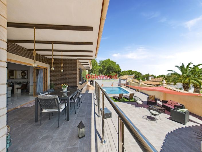 Image No.9-Villa de 5 chambres à vendre à Pinar de Campoverde