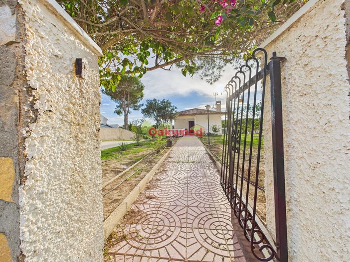 Image No.26-3 Bed Villa for sale