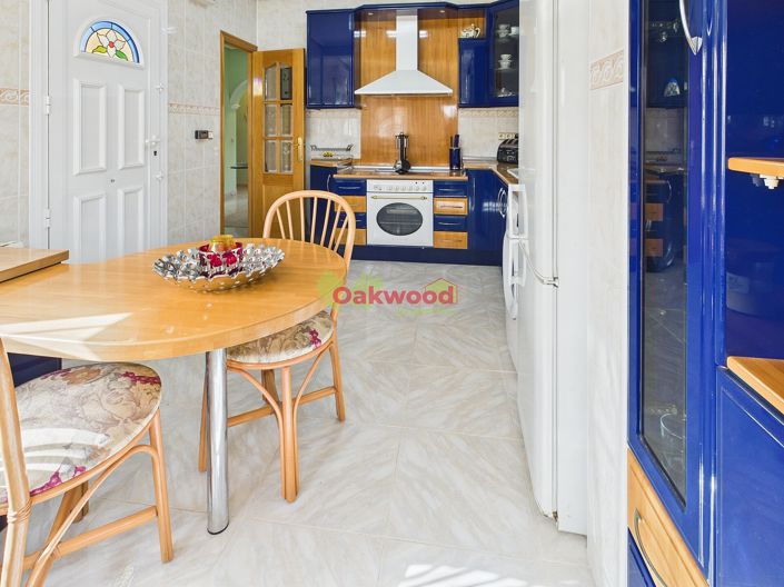 Image No.10-3 Bed Villa for sale