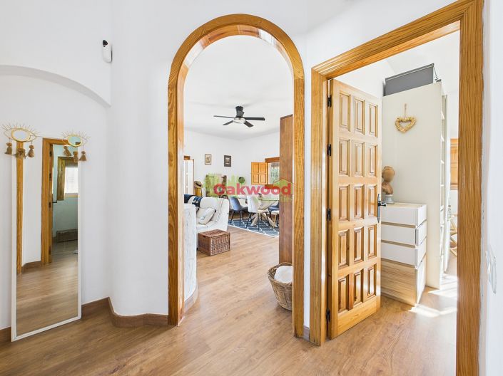 Image No.20-3 Bed Villa for sale