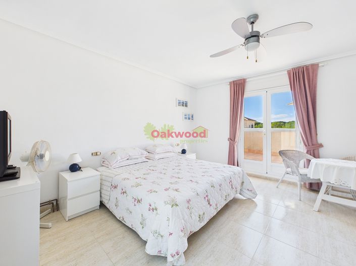 Image No.11-3 Bed Villa for sale