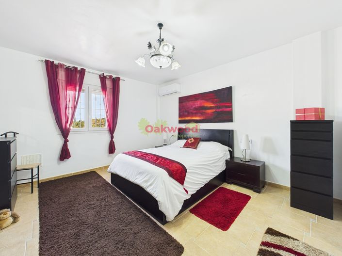 Image No.15-4 Bed Villa for sale