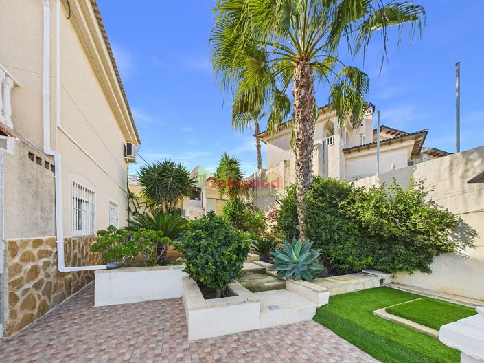 Image No.34-4 Bed Villa for sale