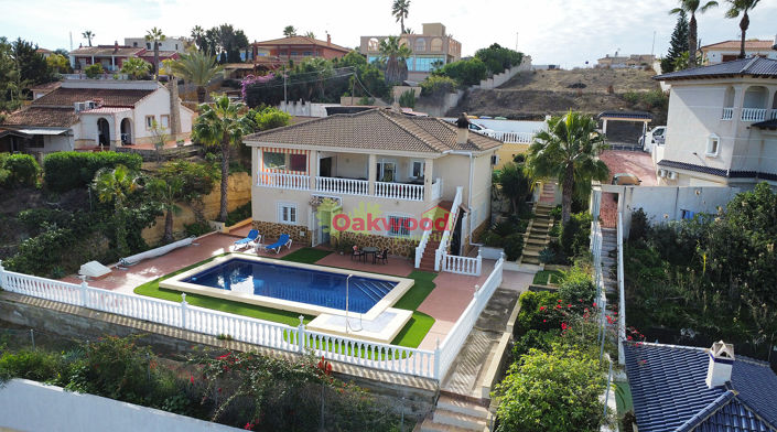 Image No.42-4 Bed Villa for sale