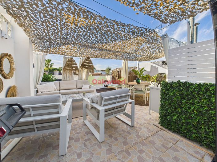 Image No.20-2 Bed Apartment for sale