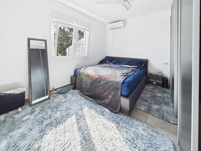 Image No.10-2 Bed Villa for sale