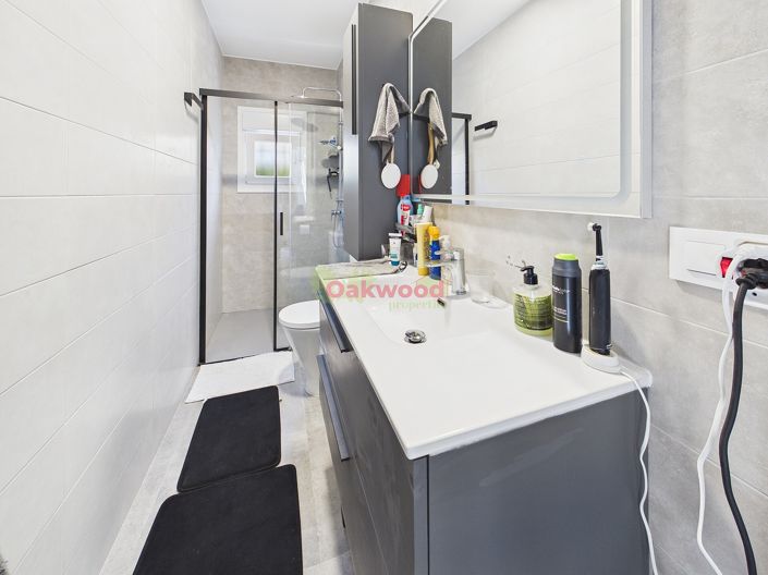 Image No.18-2 Bed Villa for sale