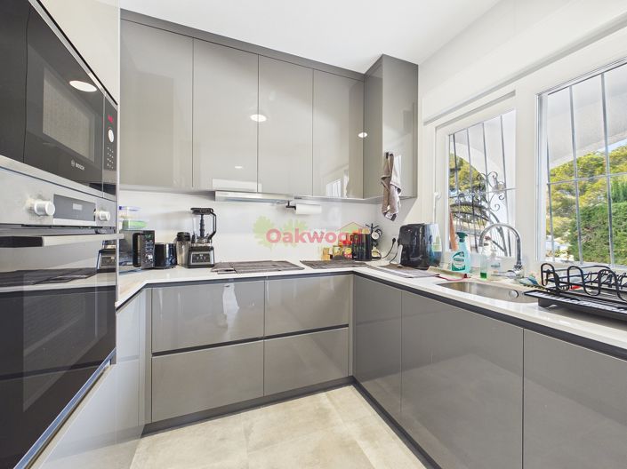 Image No.9-2 Bed Villa for sale