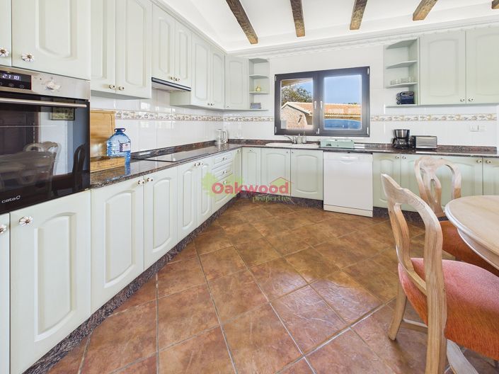 Image No.15-3 Bed Villa for sale