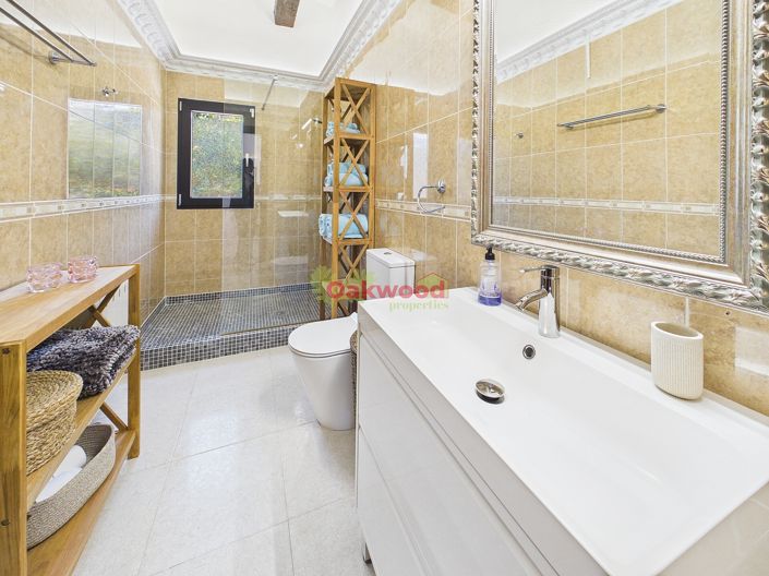 Image No.31-3 Bed Villa for sale