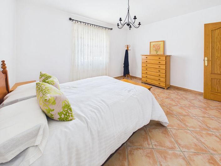 Image No.11-3 Bed Villa for sale