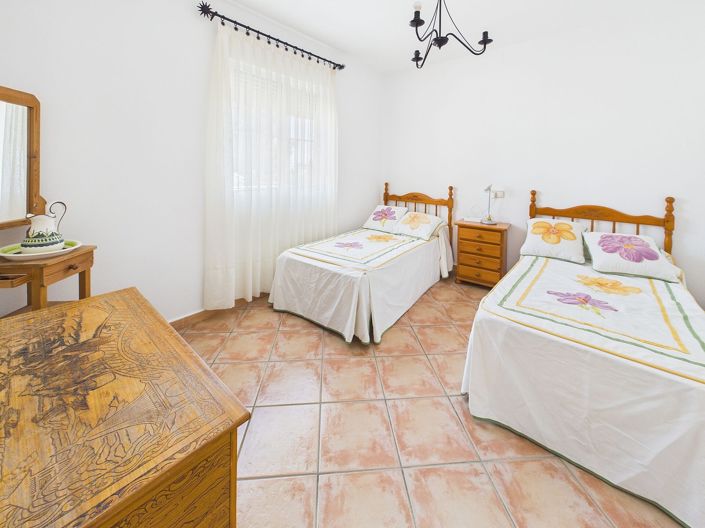 Image No.16-3 Bed Villa for sale