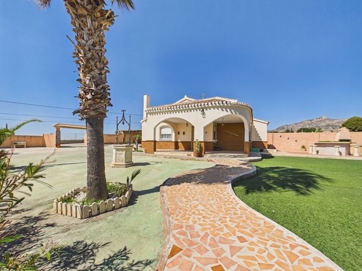 Image No.24-3 Bed Villa for sale