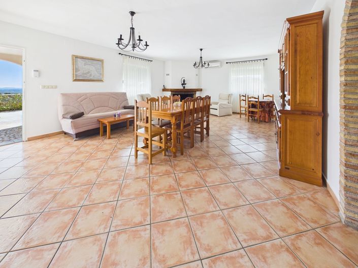 Image No.5-3 Bed Villa for sale