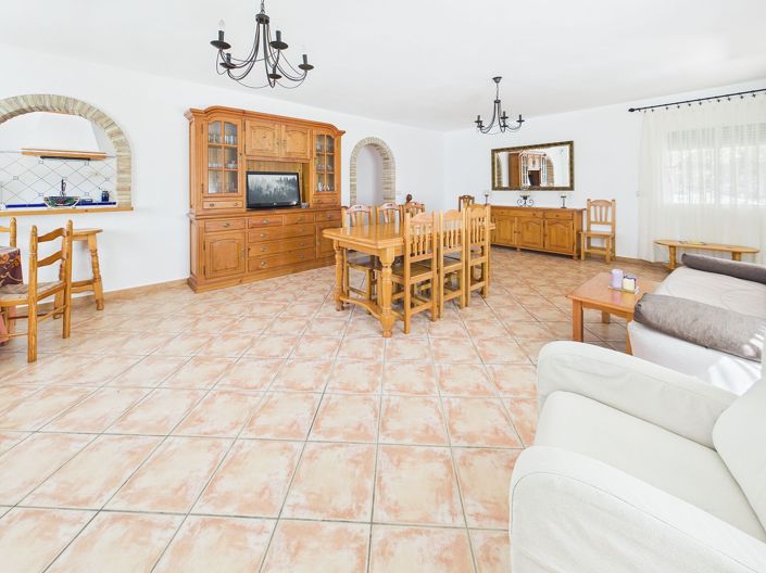 Image No.7-3 Bed Villa for sale