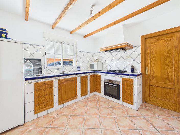 Image No.9-3 Bed Villa for sale