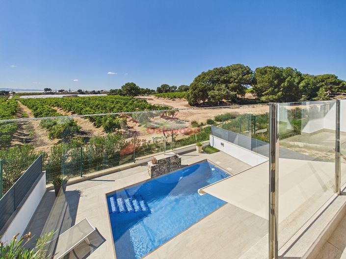 Image No.15-3 Bed Villa for sale