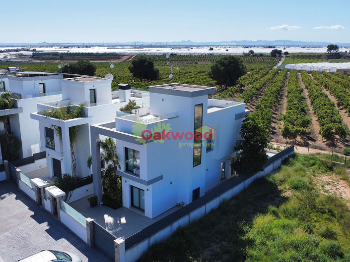 Image No.2-3 Bed Villa for sale