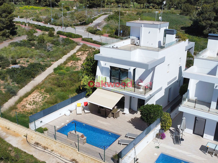 Image No.33-3 Bed Villa for sale