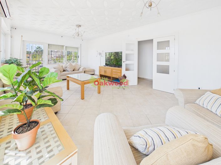 Image No.4-5 Bed Villa for sale