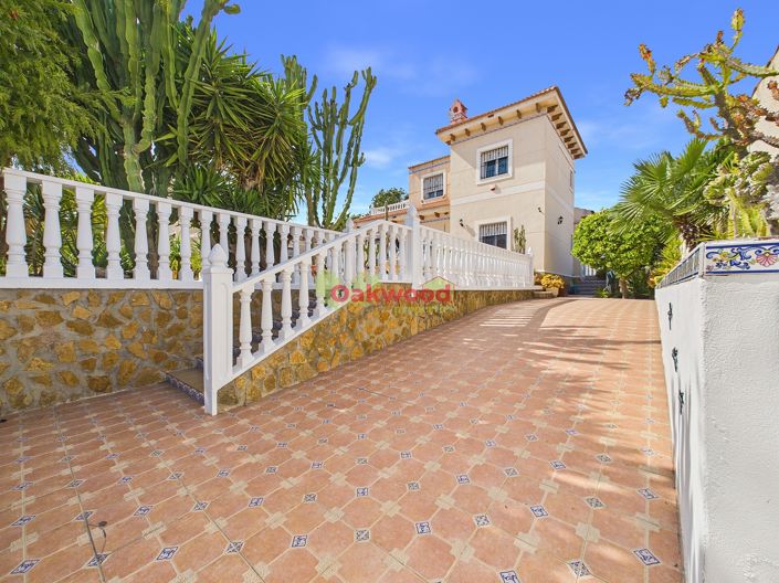 Image No.30-4 Bed Villa for sale