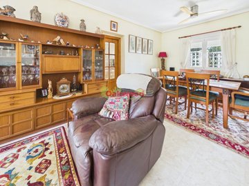 gcam04245g0-pr0089-still034