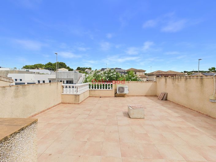 Image No.34-3 Bed Villa for sale