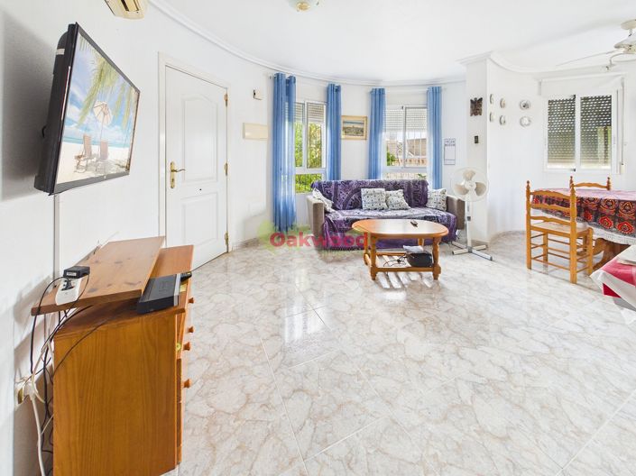 Image No.5-3 Bed Villa for sale
