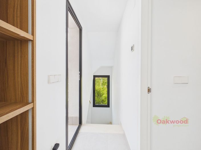 Image No.14-4 Bed Villa for sale