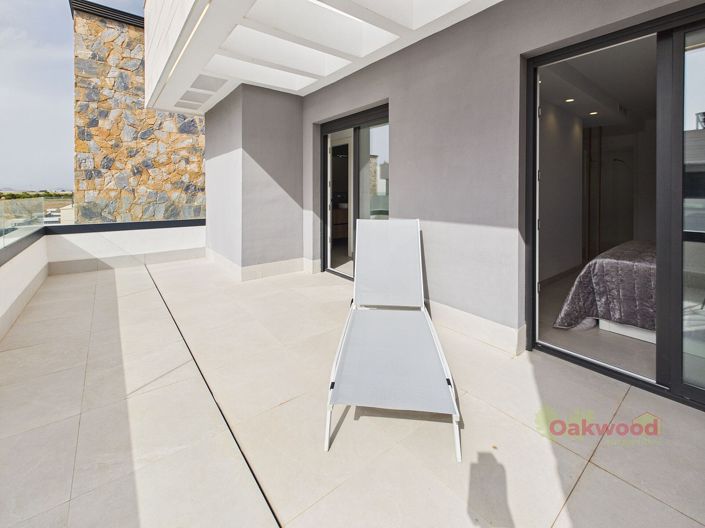 Image No.29-4 Bed Villa for sale