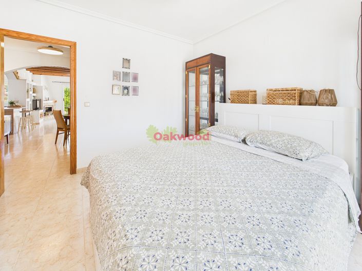 Image No.22-3 Bed Townhouse for sale