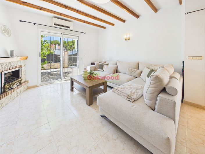 Image No.4-3 Bed Townhouse for sale