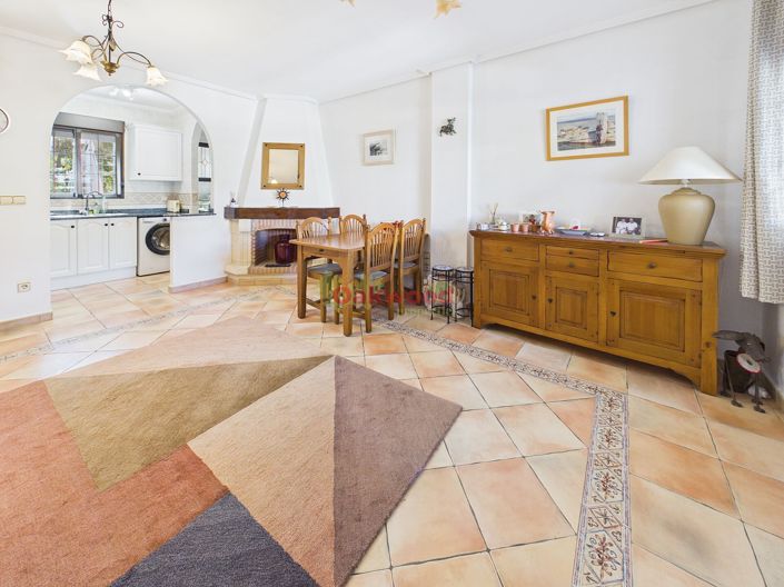 Image No.5-2 Bed Apartment for sale
