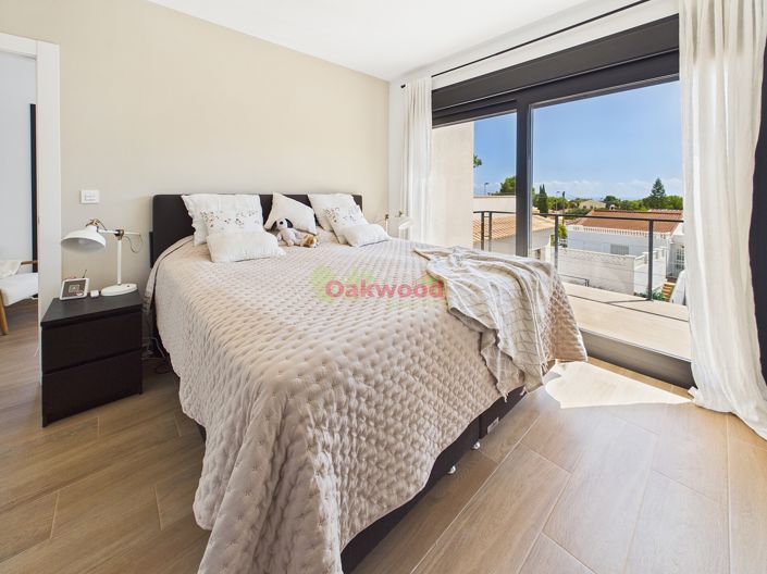 Image No.26-3 Bed Villa for sale