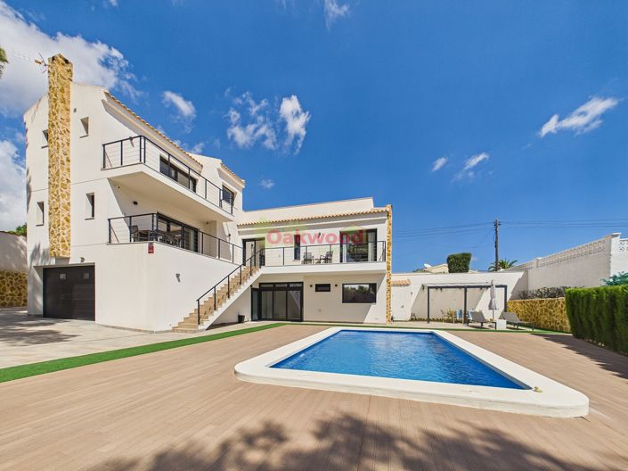 Image No.52-3 Bed Villa for sale