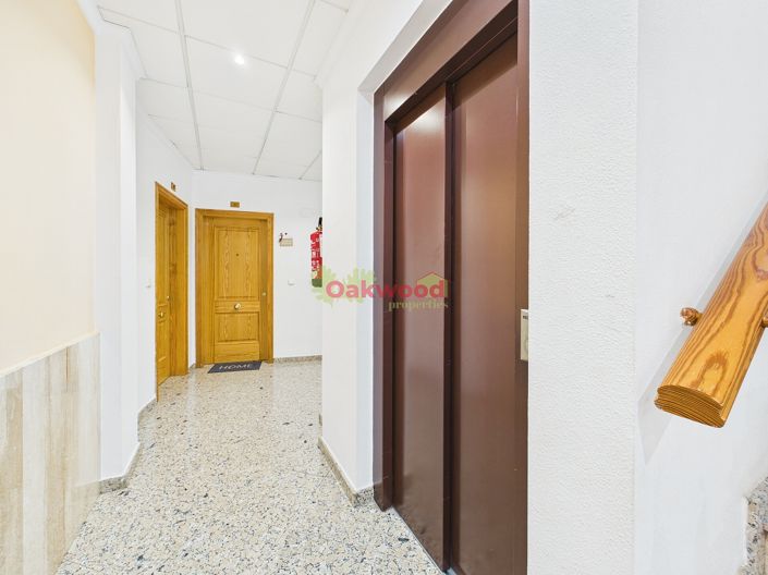 Image No.23-2 Bed Apartment for sale