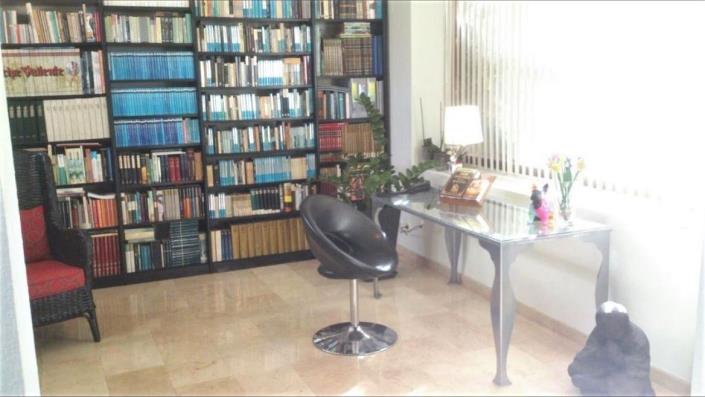Image No.5-Villa / Détaché de 4 chambres à vendre à Benidorm