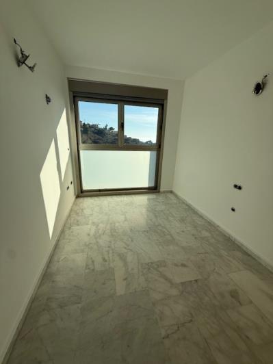 Image No.21-2 Bed Apartment for sale
