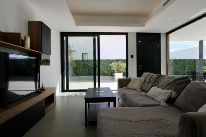 Image No.36-3 Bed Villa / Detached for sale