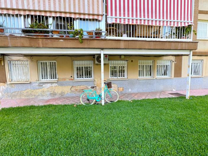 Image No.4-Studio for sale