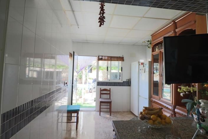 Image No.14-3 Bed Villa / Detached for sale