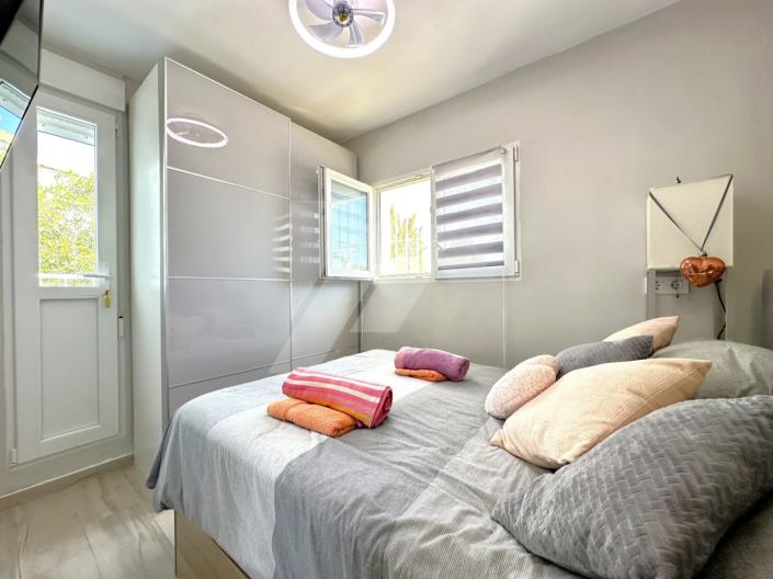 Image No.12-4 Bed Villa / Detached for sale