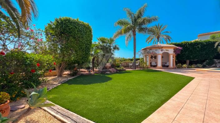 Image No.2-6 Bed Villa / Detached for sale