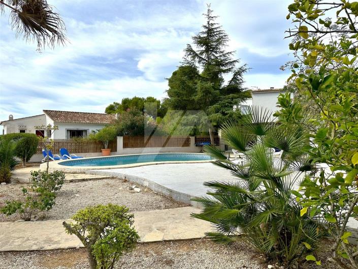 Image No.17-2 Bed Villa / Detached for sale