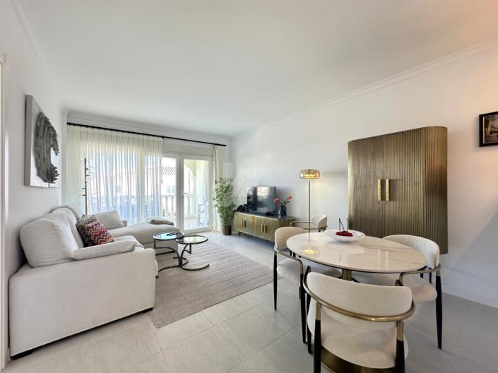 Image No.11-2 Bed Apartment for sale