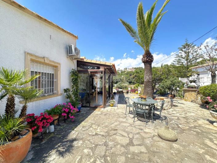 Image No.2-3 Bed Villa / Detached for sale
