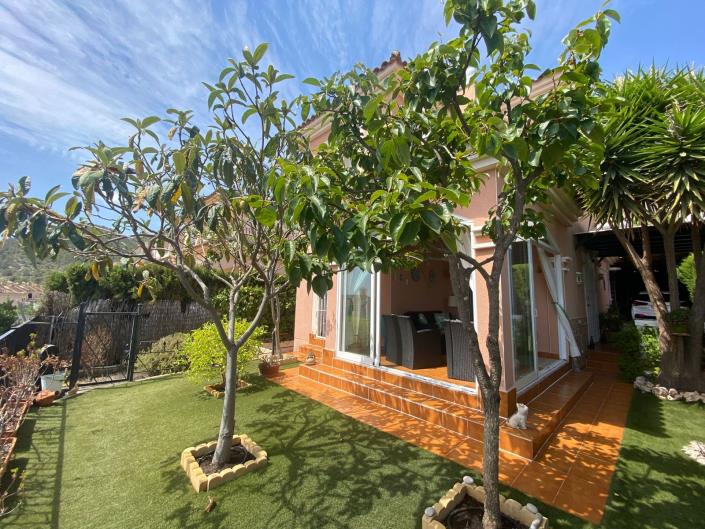 Image No.4-3 Bed Villa for sale